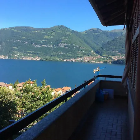 Del Lago Vila